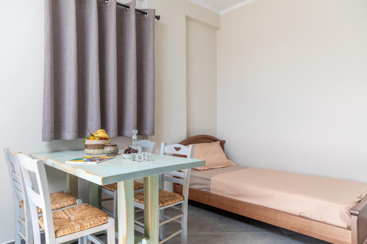 Ligaridia Apartments Moutsouna Экстерьер фото
